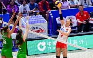 世联赛-中国女排浪费2赛点险致命 决胜局16-14保加利亚