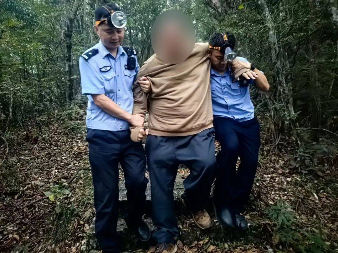 杭州一山脚下,网约车司机报警!从清晨等到深夜,未等到乘客下山……紧急搜救!