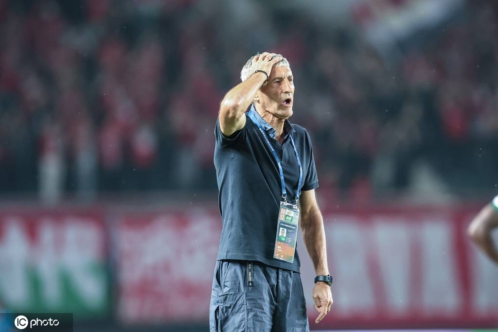 国安官方：塞蒂恩不再担任球队主教练 董事会接受其辞呈