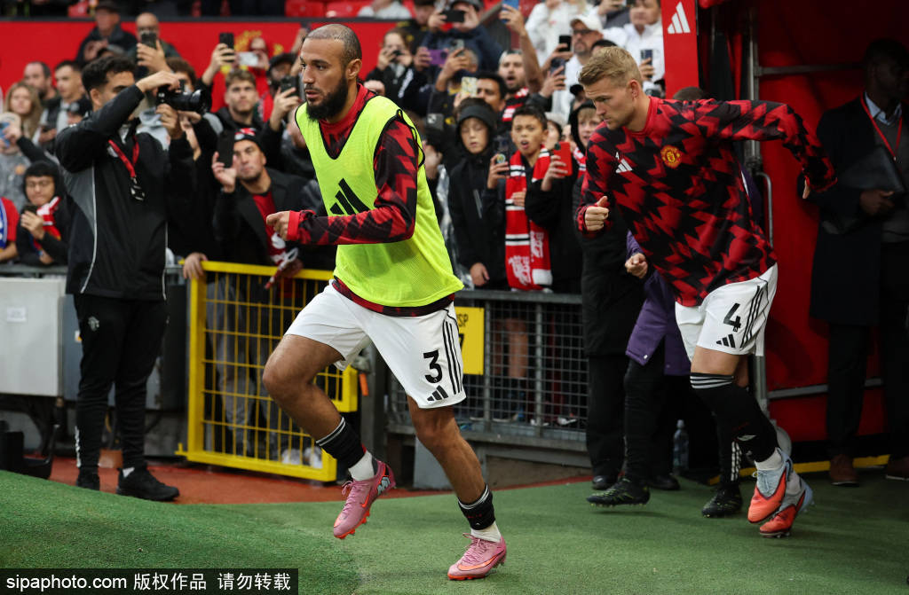 小雷：或许拉爵的言论改变了更衣室 姆伯莫+库尼亚配得上曼联球衣